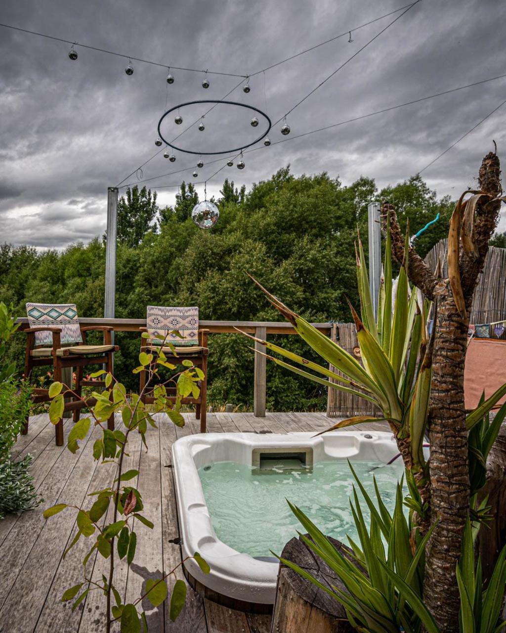Villa The Artist'S House Wanaka Luggate Esterno foto